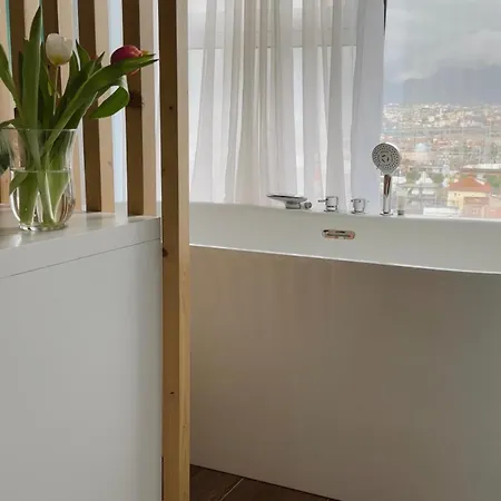 Bed and Breakfast 107 Dreams 3*